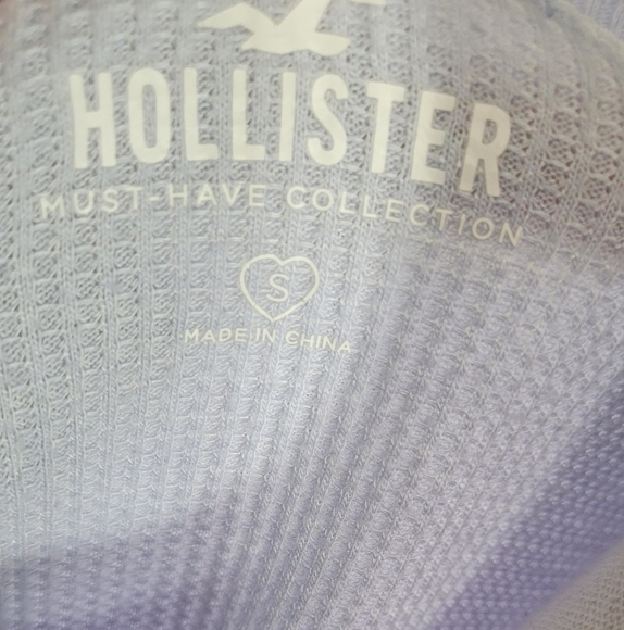 Hollister Baby Blue Cropped Waffle Knit Long sleeve Top Small - Picture 3 of 6